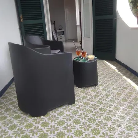 Capercia Feriehus Forio di Ischia